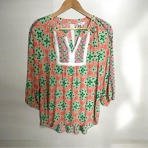 Crown & Ivy‎ Peach/Green Print Embroidered Lace Trimmed Toop